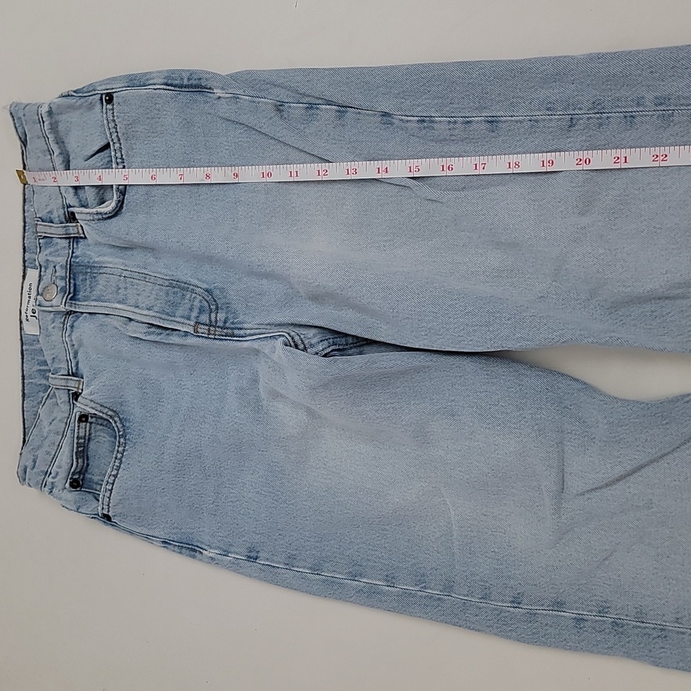 Reformation Straight Leg Jeans in Tahoe - Picture 3 of 13